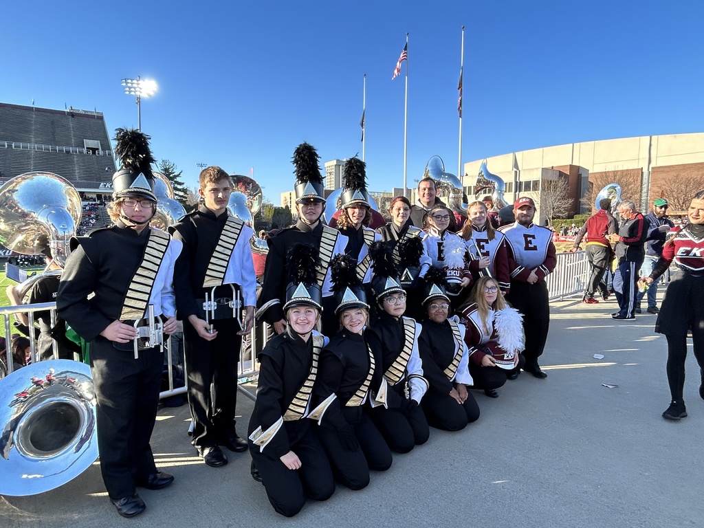 CCHS Band with alumni