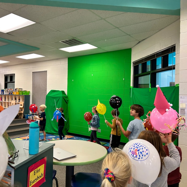 2nd grade used the green screen to create their very own Macy’s Thanksgiving Day Parade!
