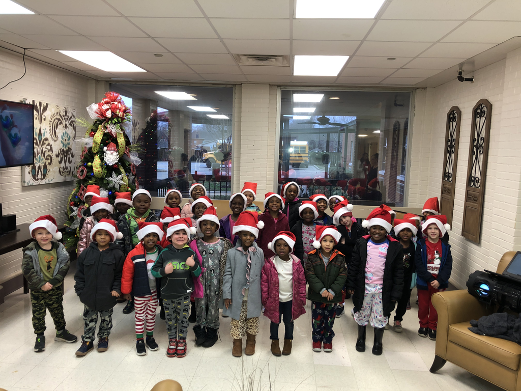 Pre-K and Kindergarten Sing at the Nursing Home