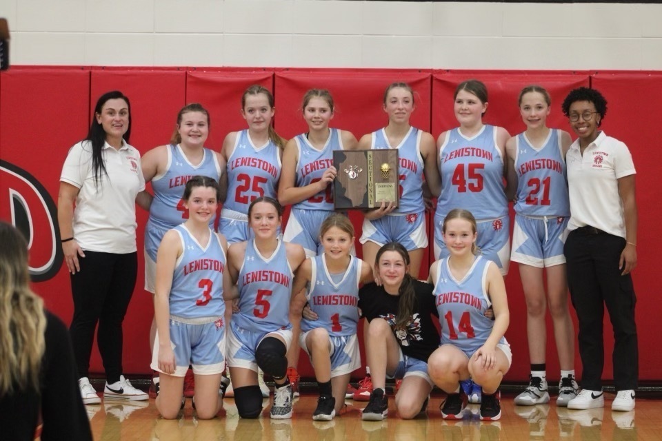 7th Girls Basketball Wins Sectional