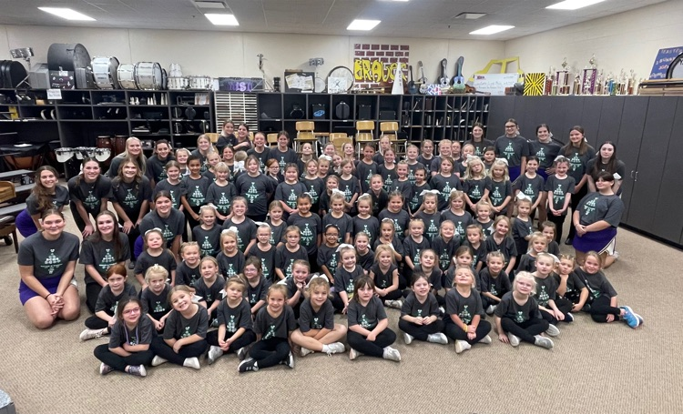 participants and cheerleaders & dancers 