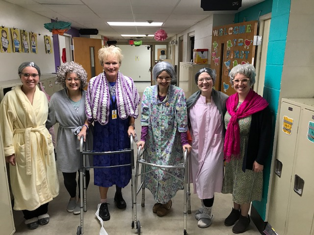 1st grade teachers celebrate Day 100!