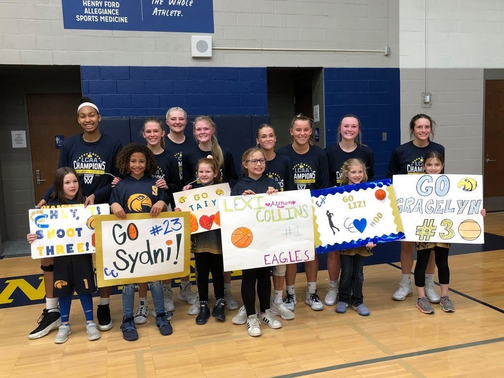 Girls Basketball