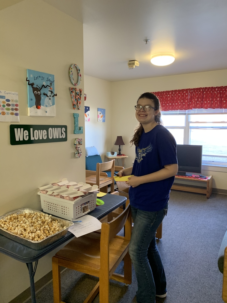 Hannah Boden is starting her new job Monday at Deb’s Diner in Gothenburg!