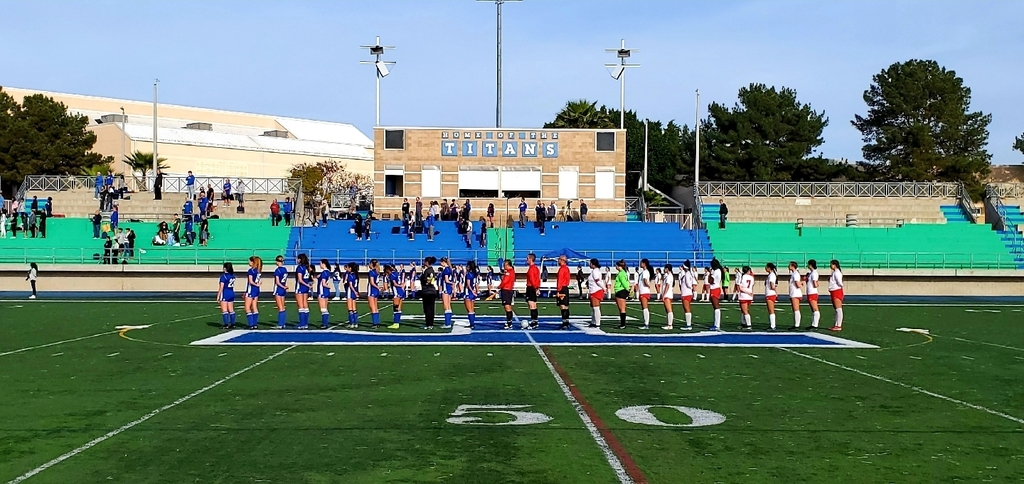 Your Lady Bulldogs are moving on to the D2 Regional Championship!! Melody Landphear assists Kolo Suliafu in the 77th minute to cap a 1-0 win. Regional Championship vs La Mirada at OHHS Sat. at 4pm. Please come support your team as they battle for a Regional Championship!!