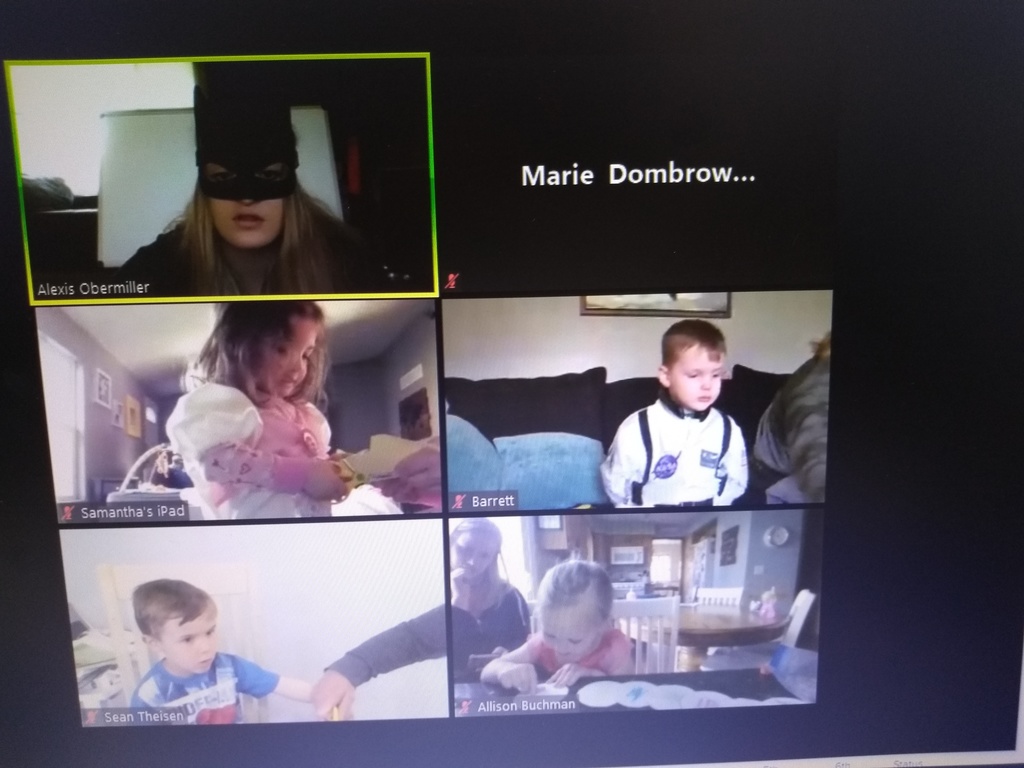 Ms. Alexis's 3 year old dress up day!!