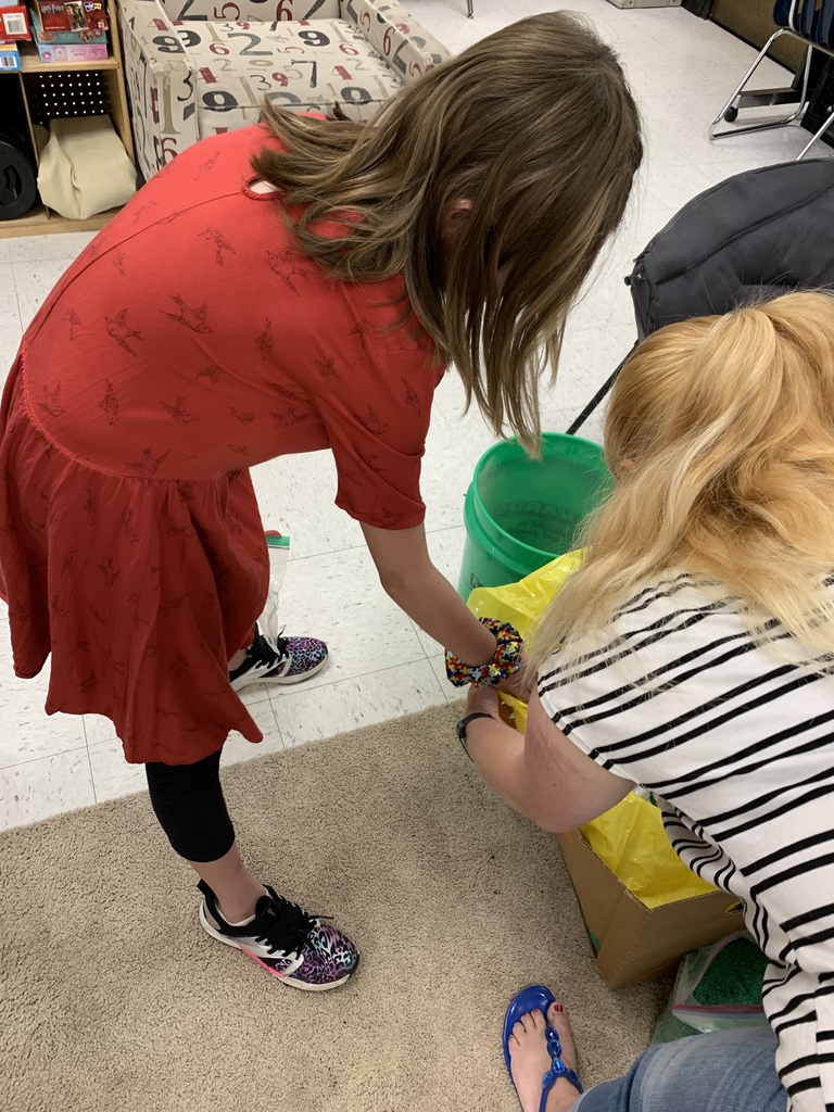 Mr. Grant & Ms. Callie's 4th - 6th Grade Summer Class!! Children's Museum Visit!!