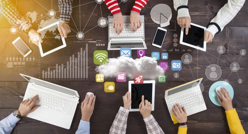 Student Device Image with computers