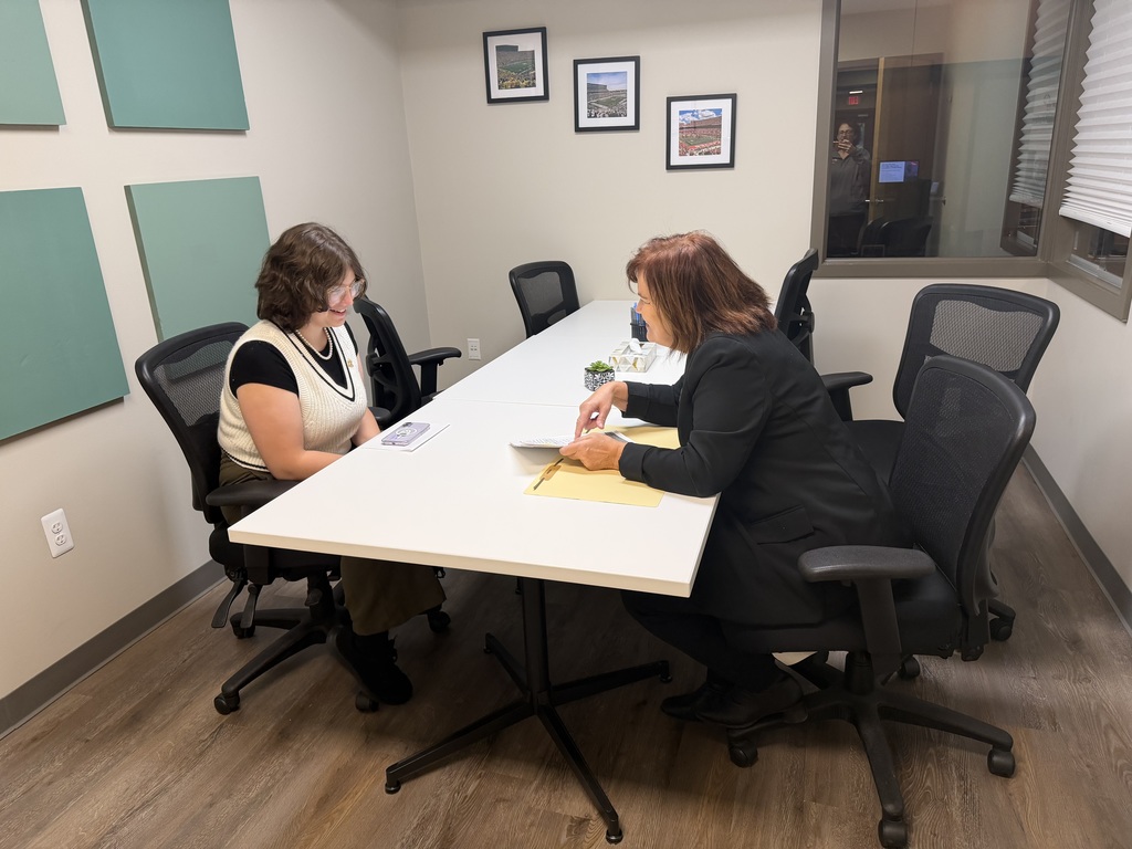 Howell student learns more about career assistance at Michigan Works!