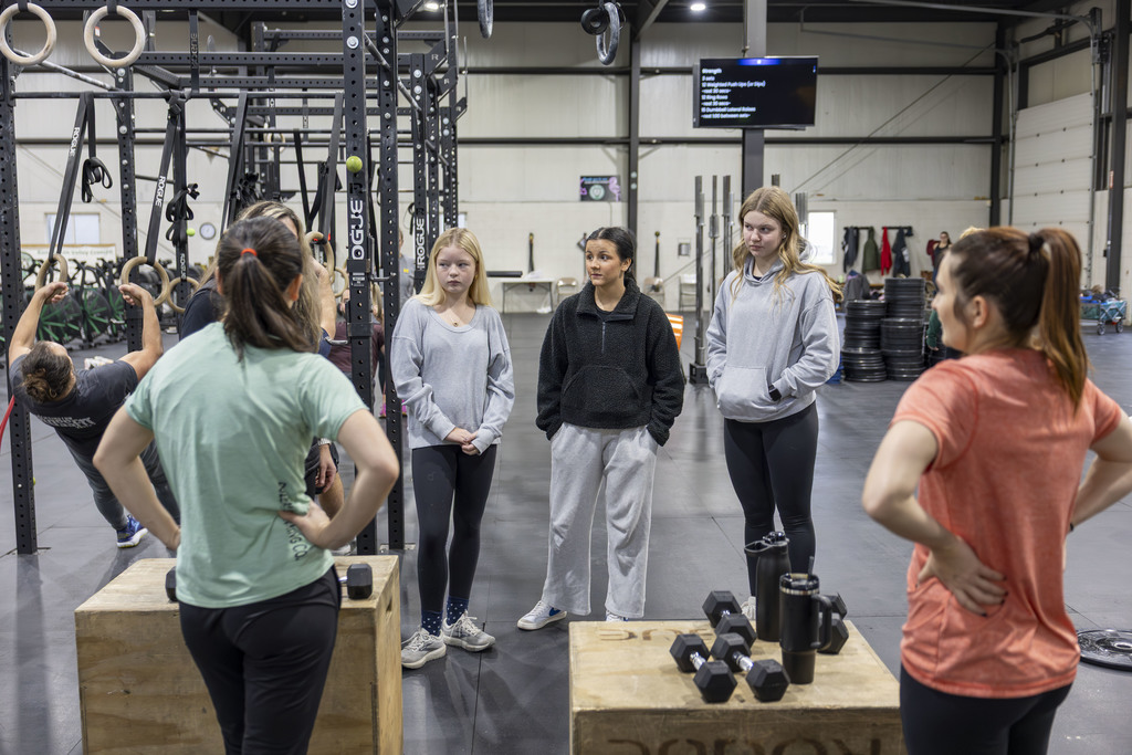 Students learning about being a personal trainer