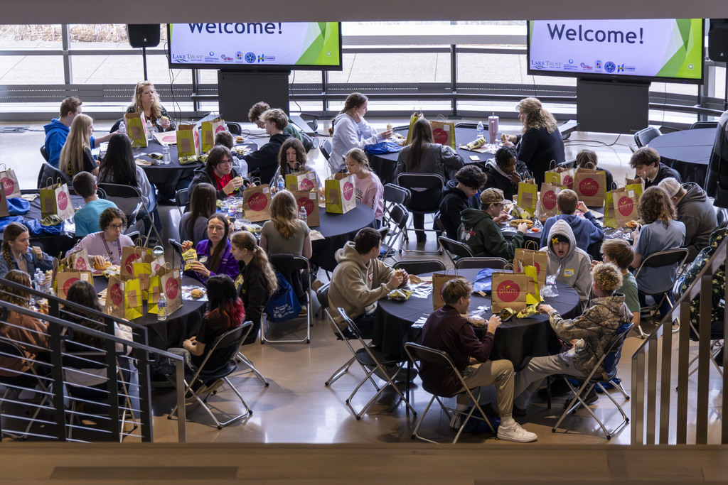 Students enjoy lunch at Lake Trust