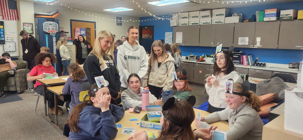 College student visit to bring smiles to students