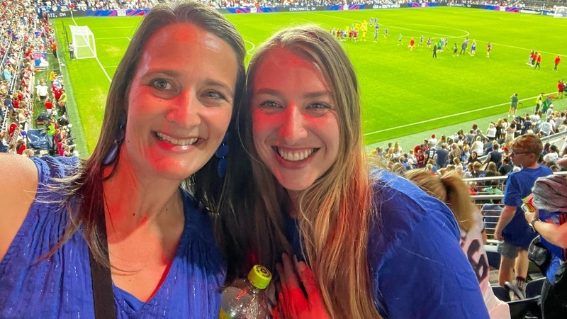 Assistant Coach Kate Miller and Coach Shannon Fischer