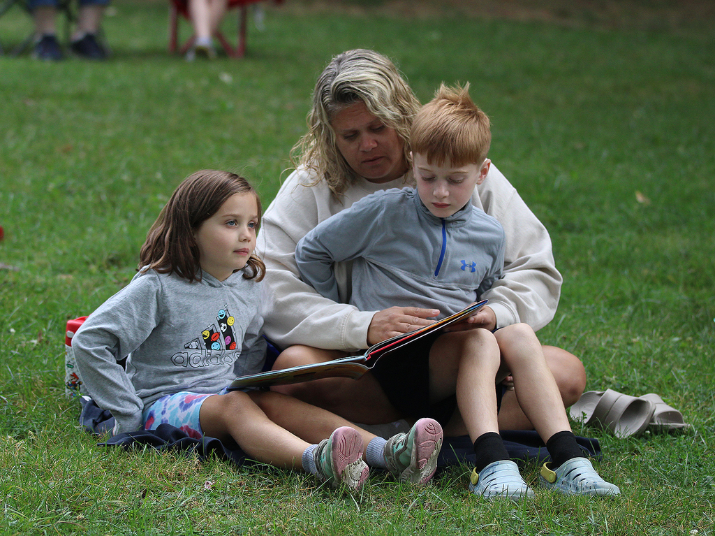 Guest Reader