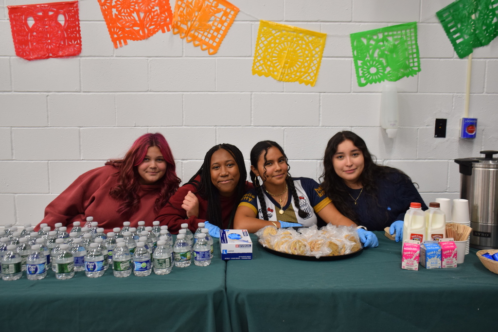LV students help give out snacks and drinks.