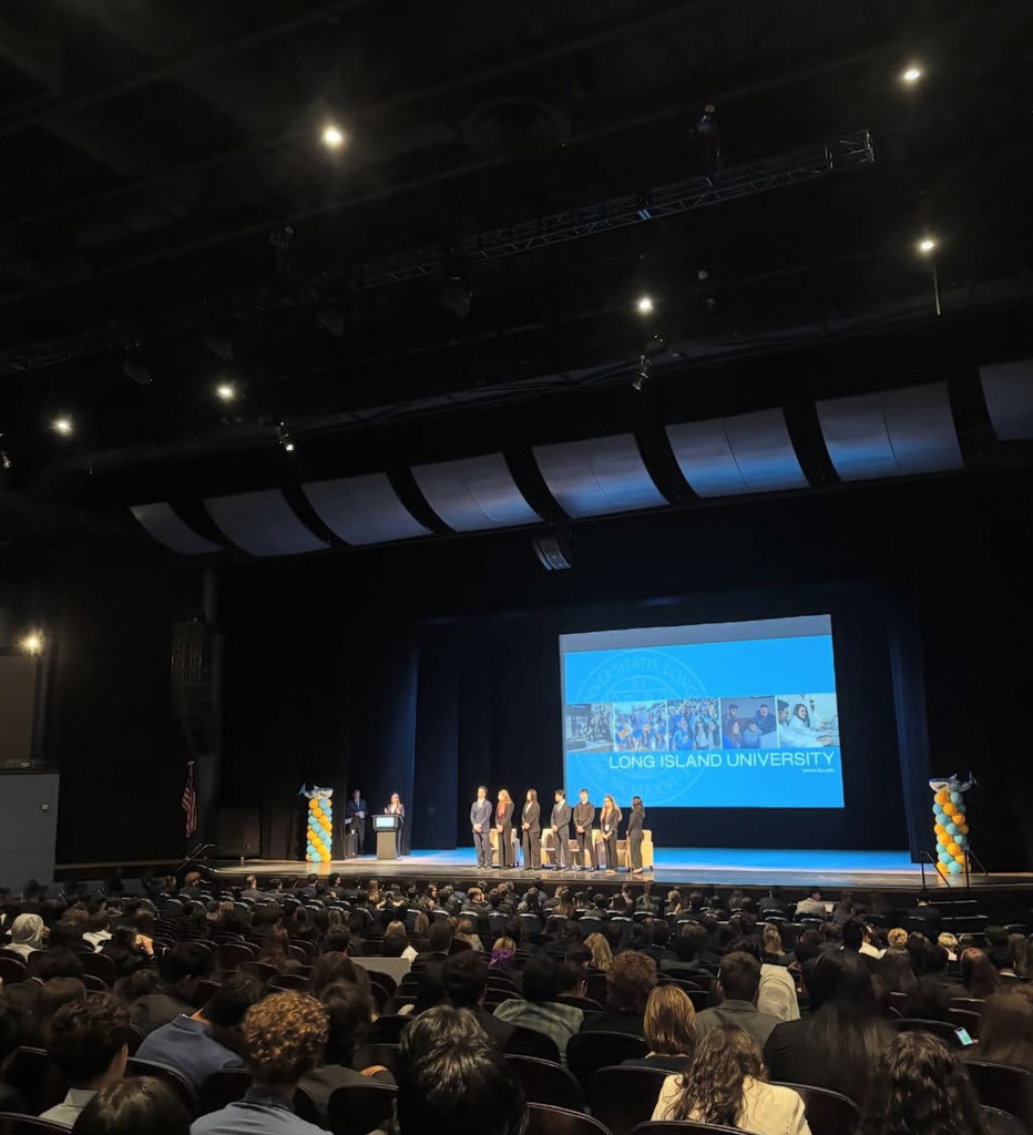 3)	Locust Valley High School’s Chelsy Arrata presented a 60-second business pitch in front of hundreds of her peers.