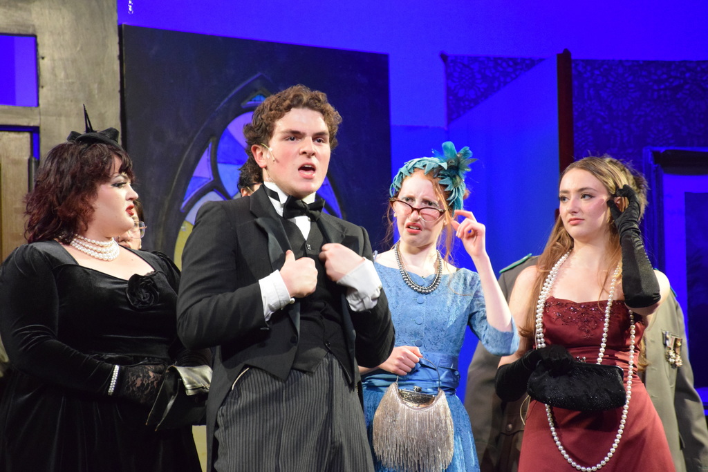 Wadsworth befuddles the characters.