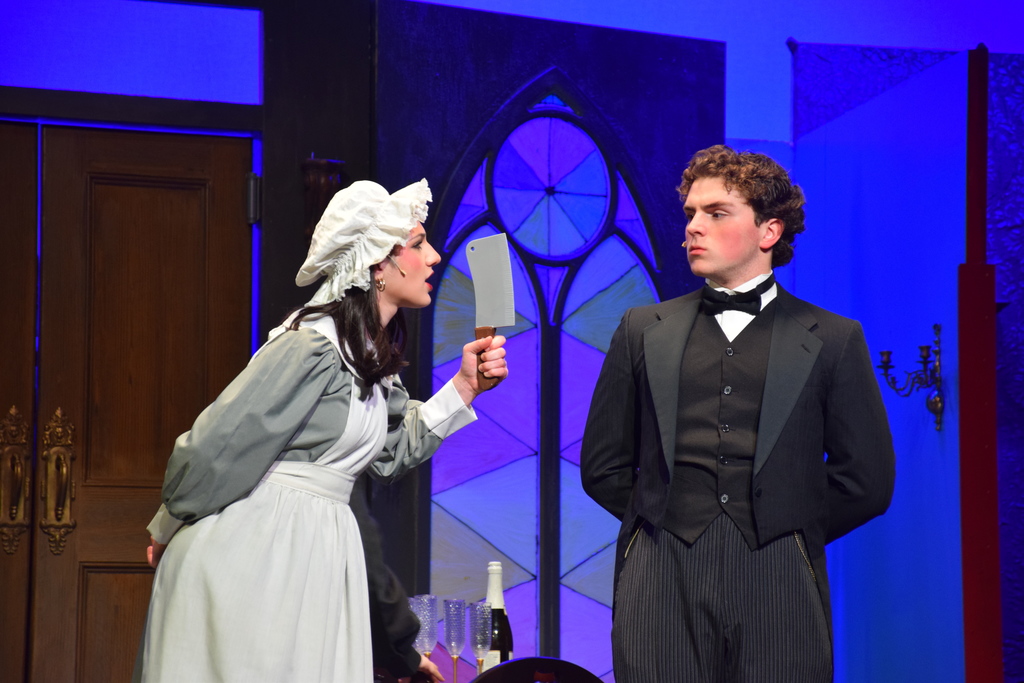 The cook threatens Wadsworth.