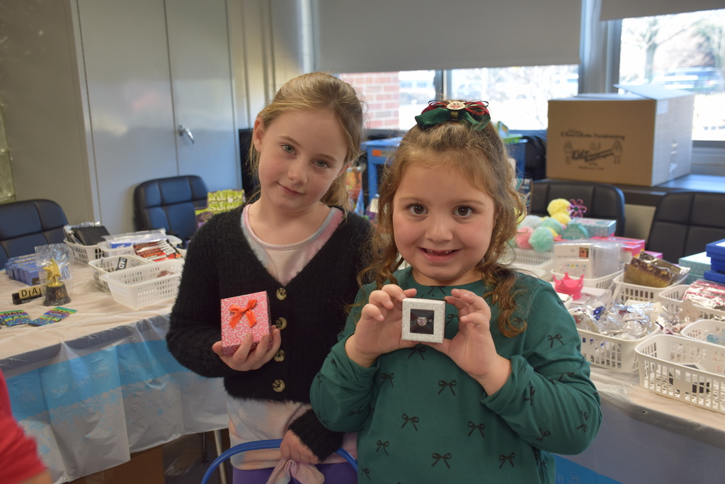 Bayville Primary School students purchase gifts for their loved ones at the BEPC Holiday Boutique.