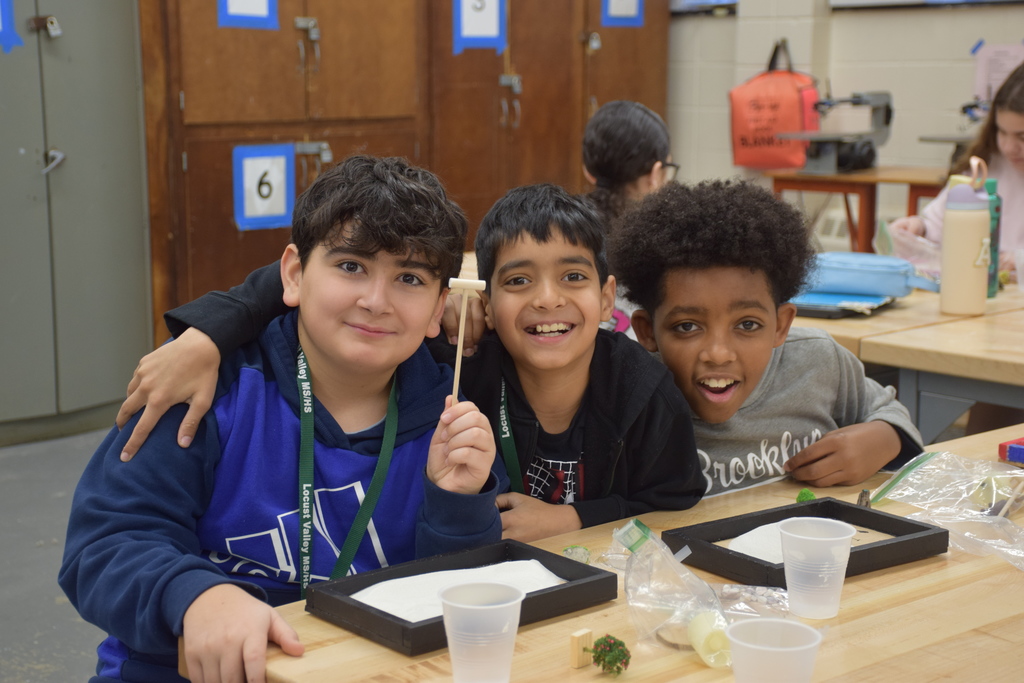 MS students enjoy the process of creating their Zen gardens.