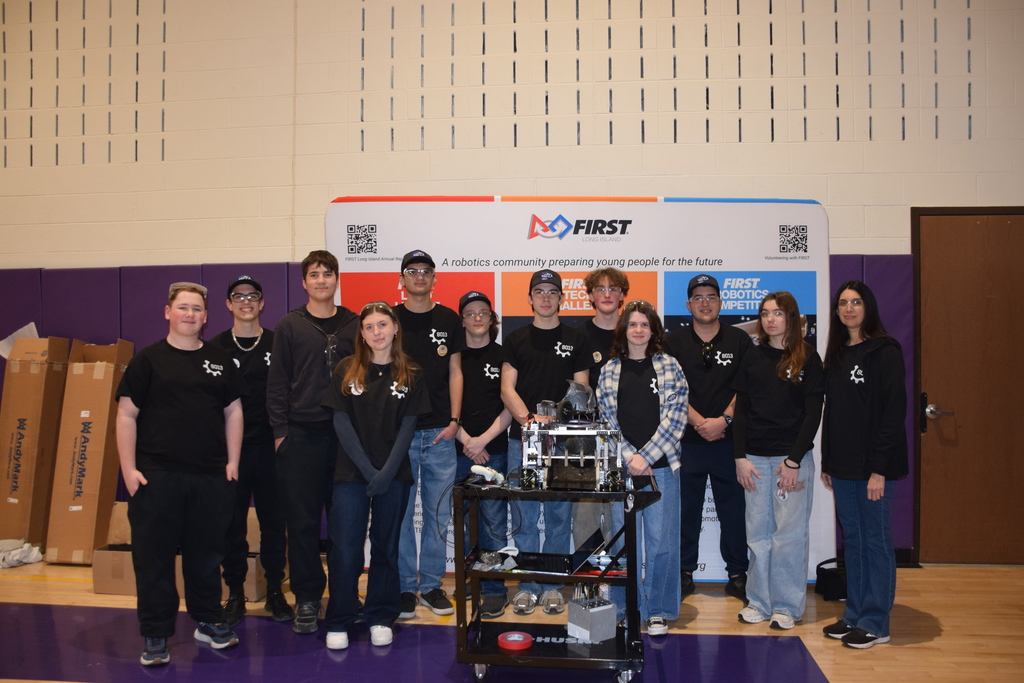 5)	Kuiper took home the Reach Award and Inspire Award from the FIRST qualifiers.