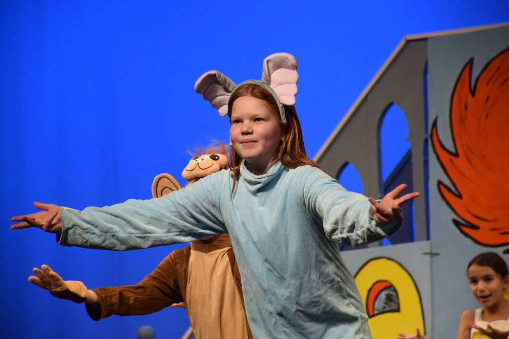 Horton hears the Whos in Seussical Kids.
