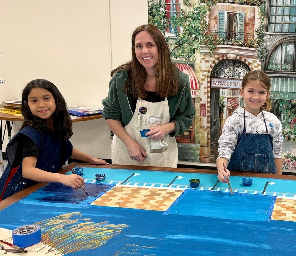 BI students work with Mrs. Chaplin.