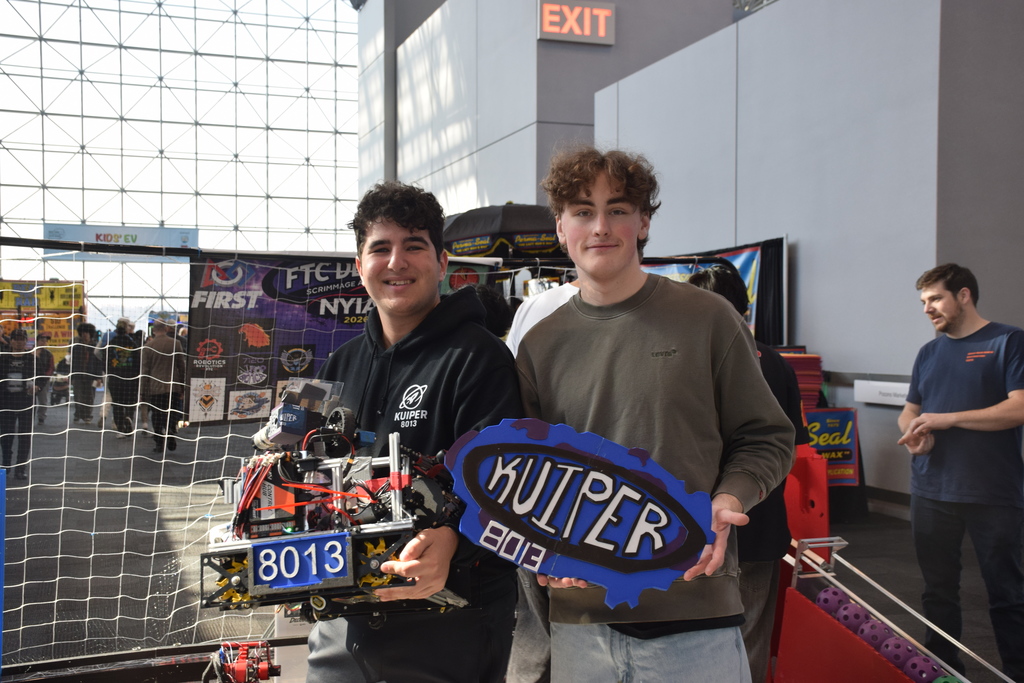Team Kuiper members Luca Russo and Henry Brown showcased Team Kuiper’s robot to hundreds of guests.