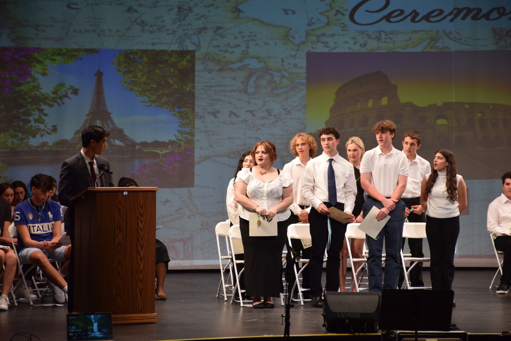 Members of the 2026 French Honor Society are sworn in.