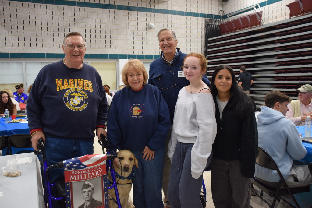 Locust Valley High School students with veterans.
