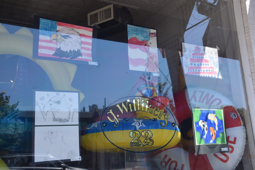 Student artworks displayed at G. Willikers for the Locust Valley Art Walk with the Locust Valley Chamber of Commerce.
