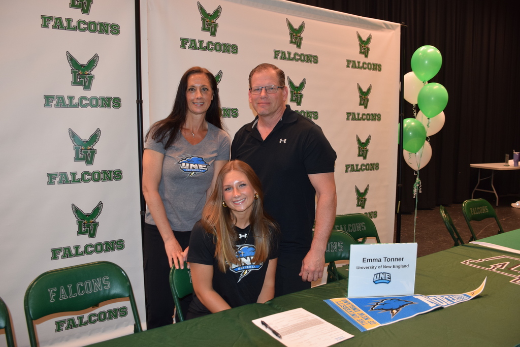 Emma Tonner and her parents on college signing day 2026.