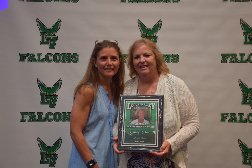 Wendy Tobin accepted the 2026 lifetime achievement award on behalf of her sister Cindy, who the softball field was dedicated to in May.