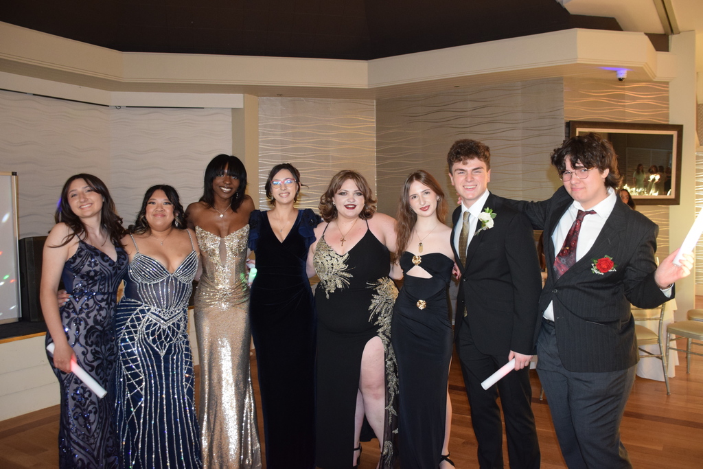 Prom 2026 at The Crescent Beach Club in Bayville.