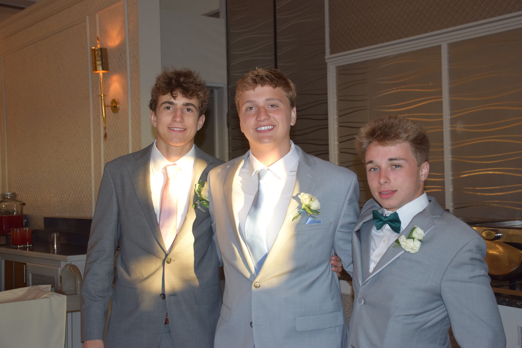 Prom 2026 at The Crescent Beach Club in Bayville.