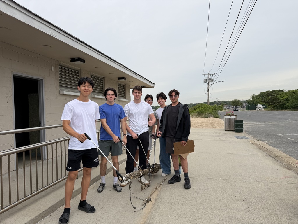 Locust Valley High School students Noah Kim, Nicholas Vebeliunas, Nathan Cadden, Noah Park, Aenok Park and Chris Kalustian were among the students who collected 25 pounds of waste at Stehli Beach.