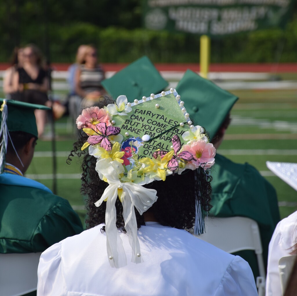 Students decorated their caps with inspirational messages.