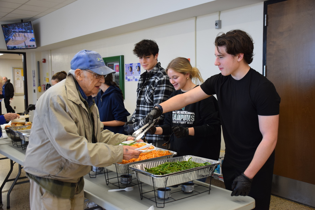 Intergenerational Dinner 2024.