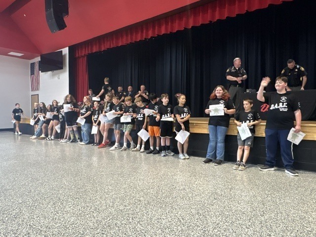 D.A.R.E Graduation Group Photo 