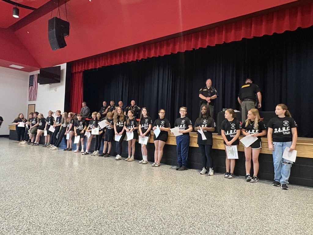 D.A.R.E Graduation Group Photo 