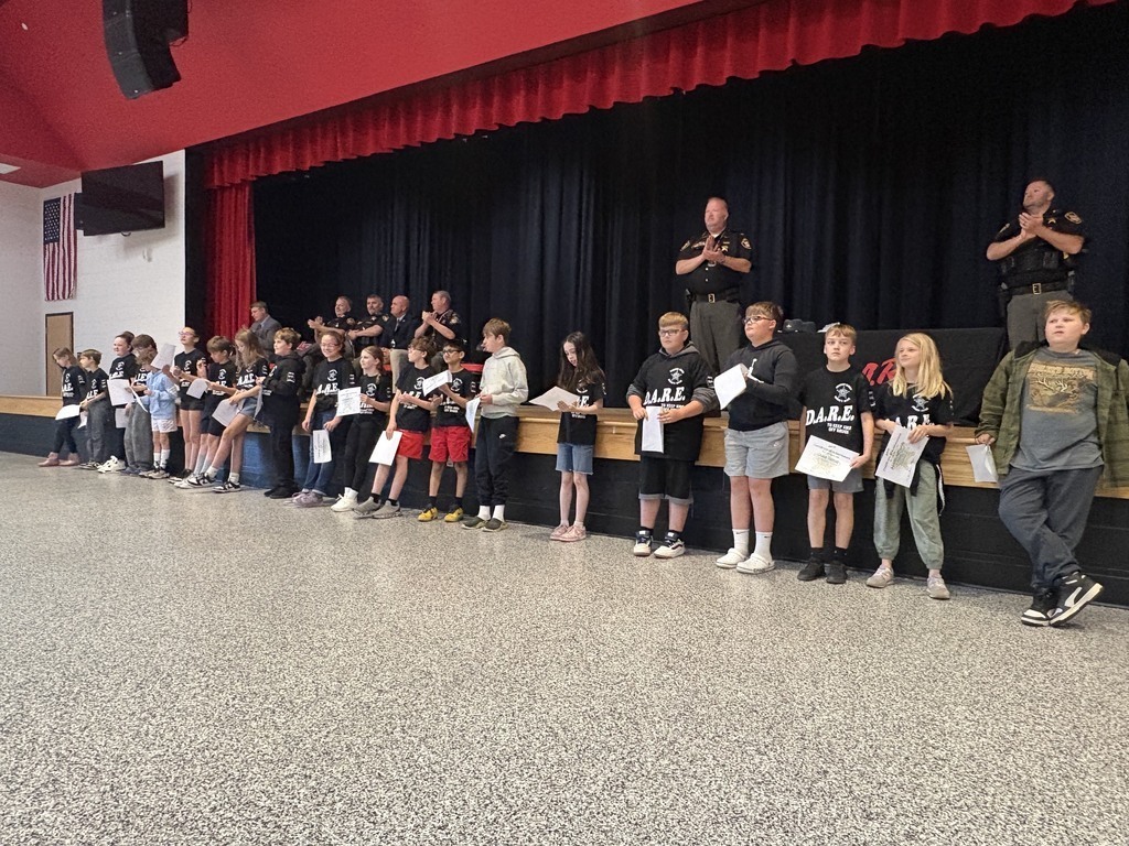 D.A.R.E Graduation Group Photo 