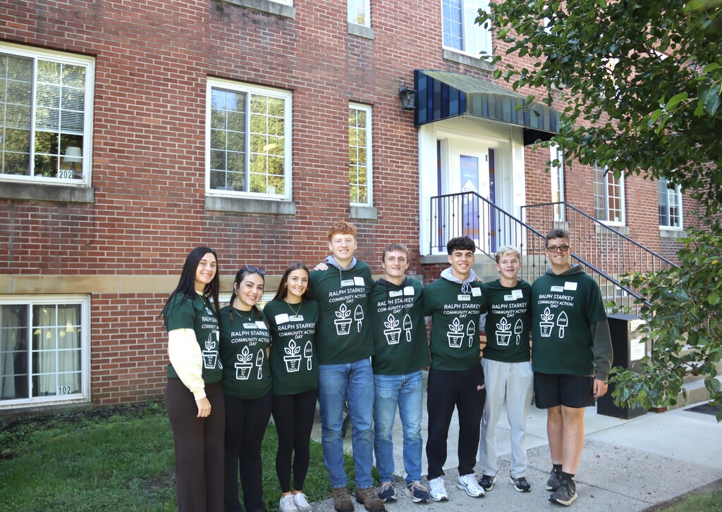Community Action Day High School Students