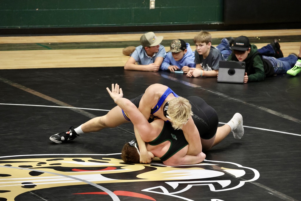 Jett getting the pin