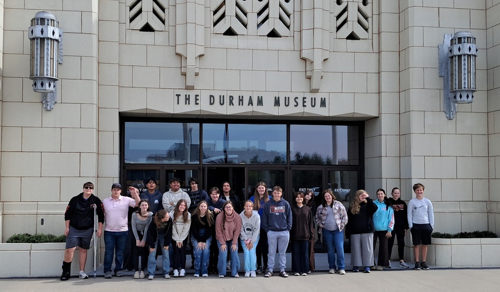 LV Drama Club of 2026-2027 in front of the Durham Museum.