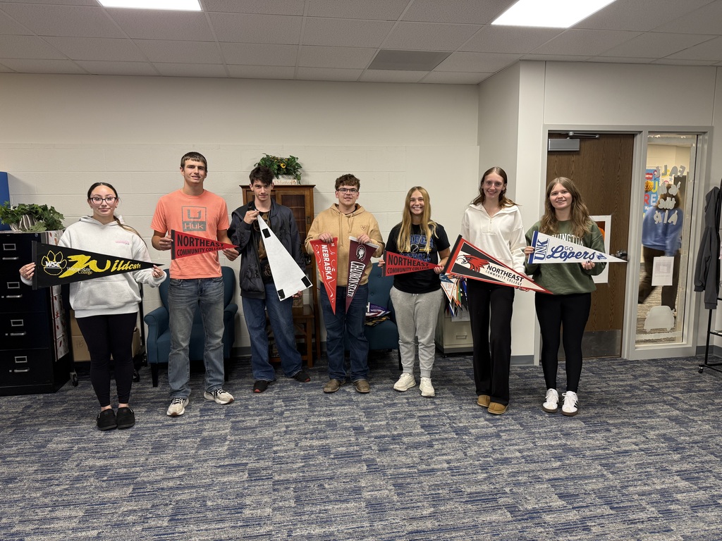 Students holding their apply2college banners!