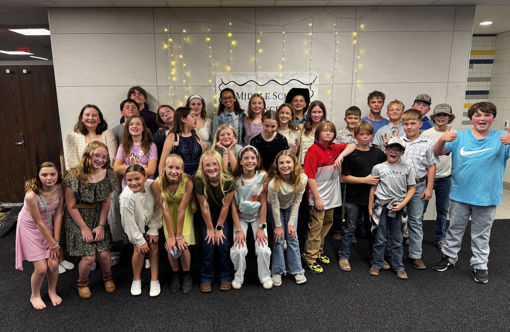 6th grade class