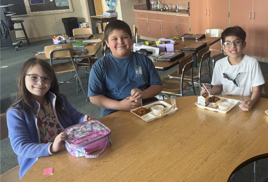 Building classroom community—one lunch at a time 💛