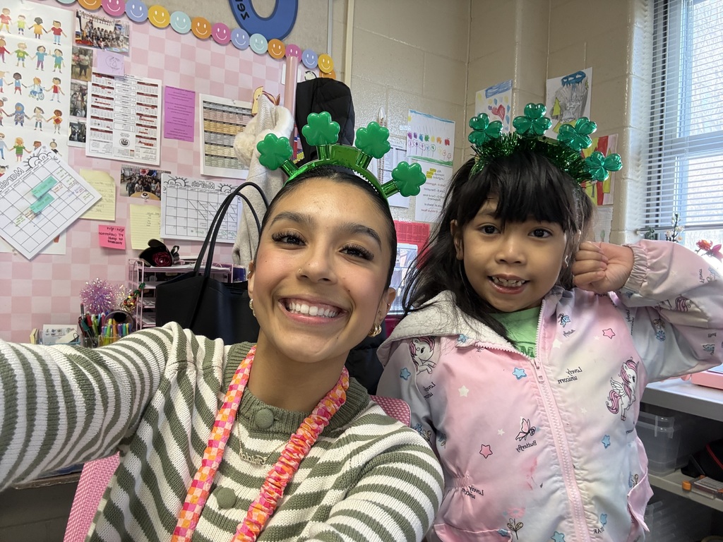 A LUCKY dress up day in Step Up!