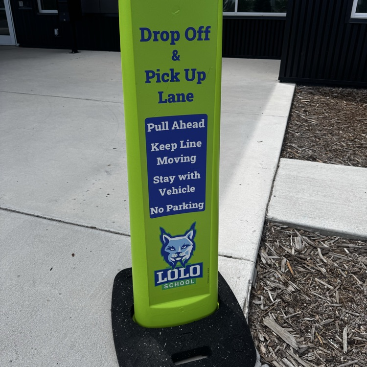 vertical panel parking lot sign