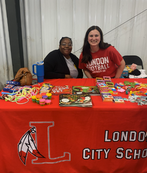 LCS Staff at Child Abuse Prevention Carnival